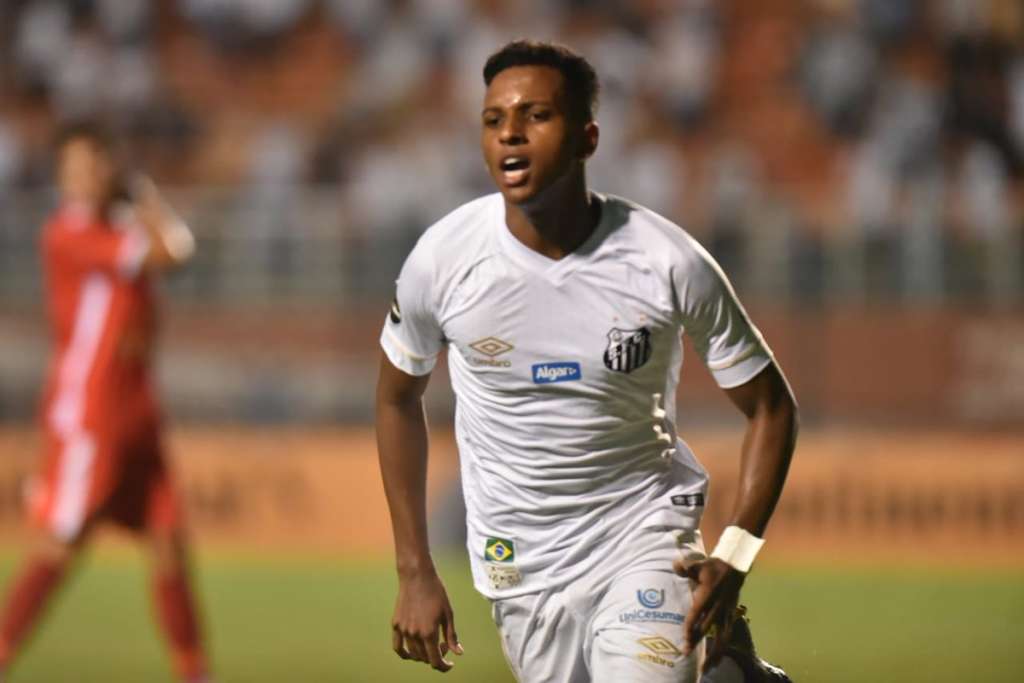 Rodrygo celebra goleada e boa atuação: 'Foi com a cara do Santos'