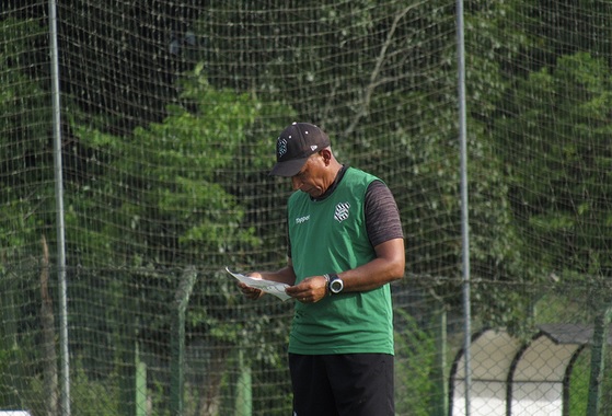 Catarinense: Desfalques fazem treinador do Figueirense quebrar a cabeça