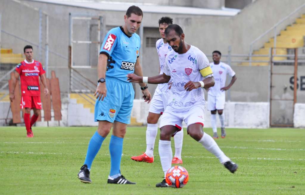 O Noroeste teve um pênalti a seu favor, convertido por Richarlyson. (Foto: Bruno Freitas/Noroeste)