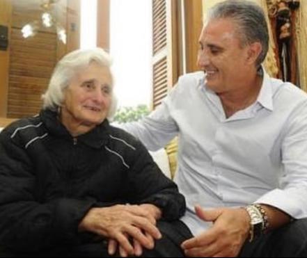 Mãe do técnico Tite, Ivone Bacchi morre aos 83 anos em Caxias do Sul