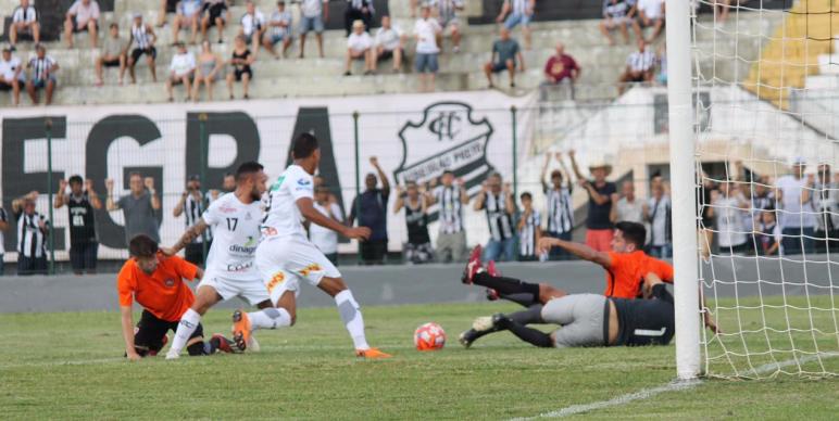 Comercial e Desportivo Brasil realizaram um bom jogo em Ribeirão Preto e com empate justo.