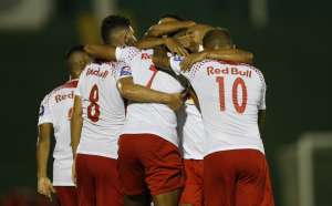 Com a melhor campanha, Red Bull Brasil vai às quartas sem perder para os grandes