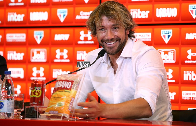 Lugano afirma que São Paulo vive um ‘círculo vicioso’ nos últimos anos