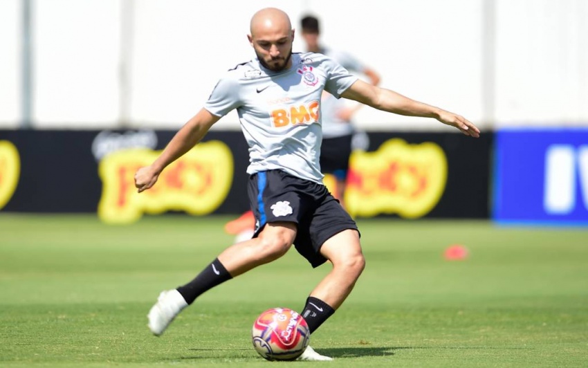 Paulistão: Corinthians inscreve meia e Carille esconde time titular