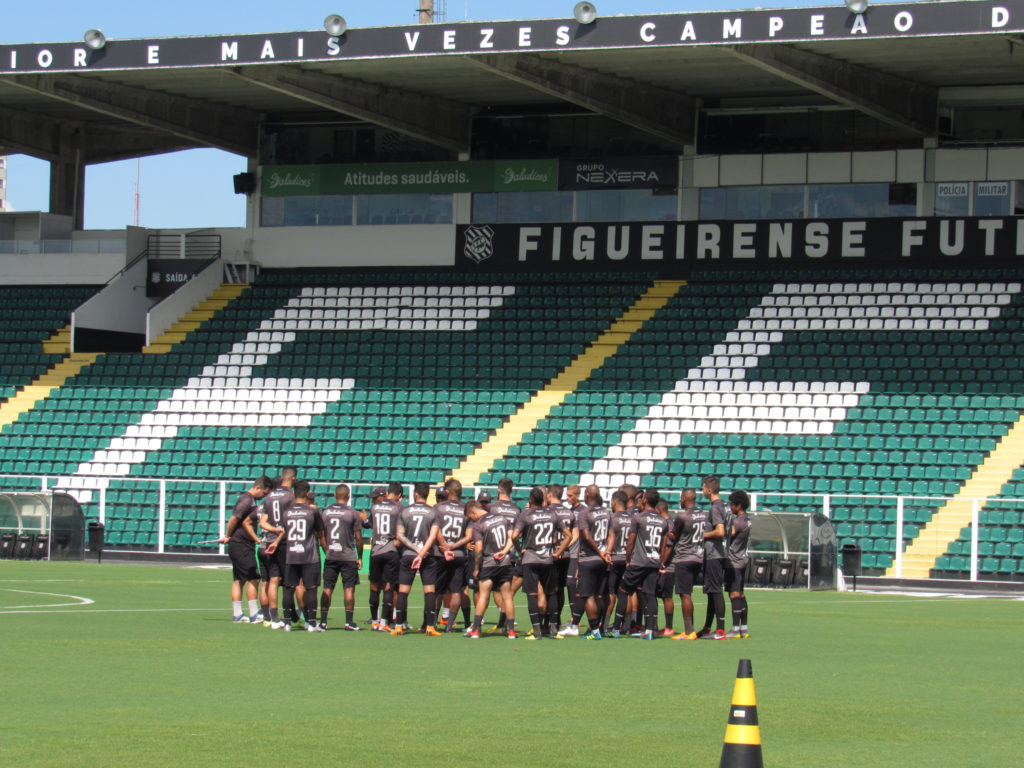 Catarinense: Figueirense mantém pés no chão e nega reforços para fase final