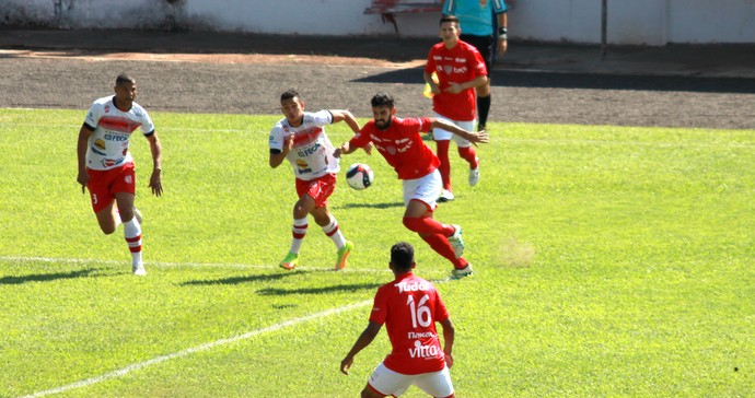 Taboão da Serra x Capivariano – Contra queda, Cão Pastor recebe Leão da Sorocabana