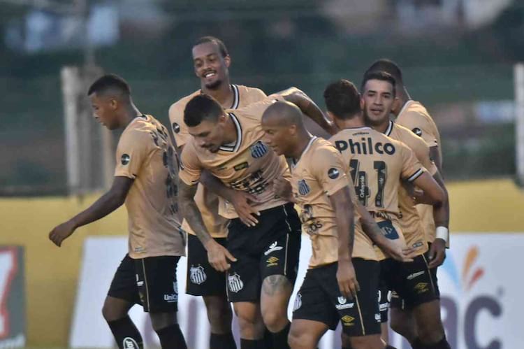 Multinacional anuncia parceria com Santos para modernizar a Vila Belmiro