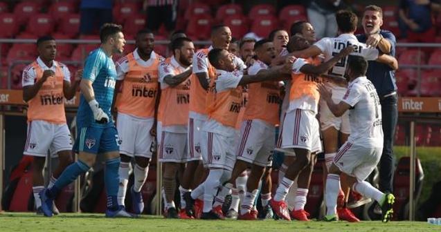 Santos fica com a maior vantagem após jogos de ida das quartas do Paulistão