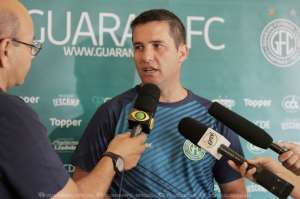 Rescisão de Osmar Loss trava estreia de Vinícius Eutrópio no Guarani