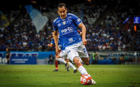 Mineiro: Rodriguinho diz que esquema similar ao corintiano explica brilho no Cruzeiro
