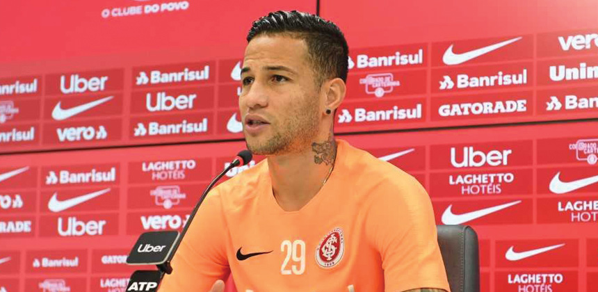 Gaúcho: Lateral pede que Internacional encare jogo de quarta como “final”