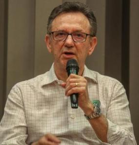 Catarinense: Executivo da Chapecoense diz que não tentou interino do São Paulo