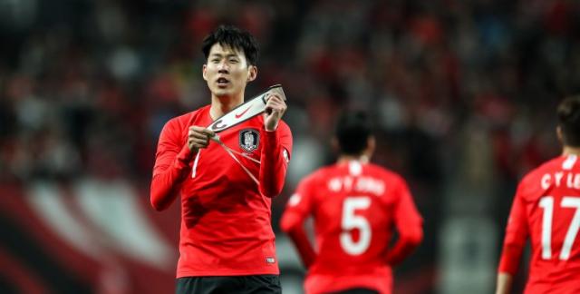 AMISTOSOS: Em giro pela Ásia, Colômbia perde para a Coreia do Sul