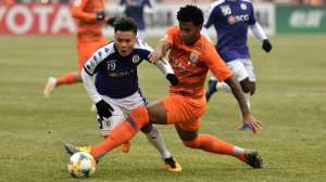 De olho em zagueiro, Flamengo pode investir bolada em ex-seleção