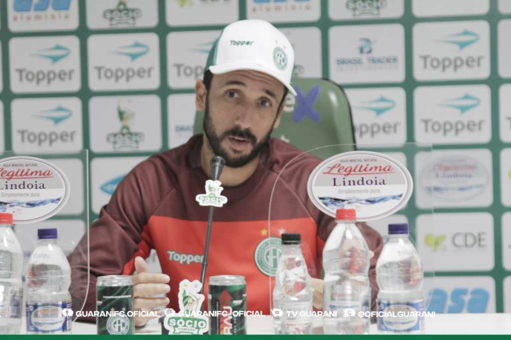 Thiago Ribeiro e William Matheus devem renovar com o Guarani na Série B