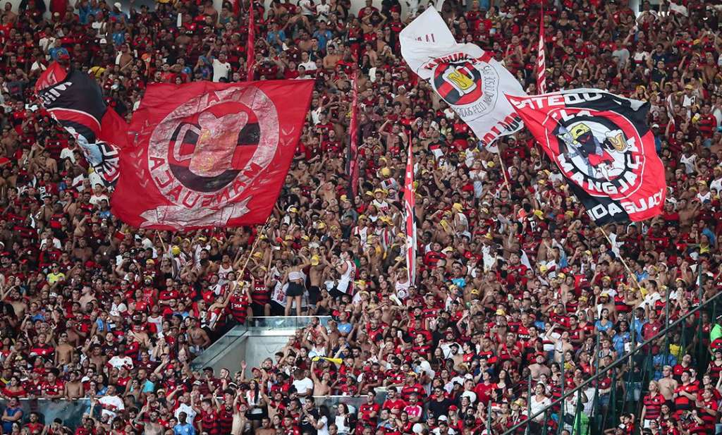 Fla exclui do quadro de sócios-torcedores homem que agrediu tricolor no Maracanã