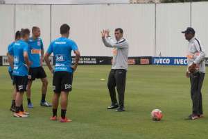 Paulistão: Treinador do Corinthians esconde time titular, mas ídolo é relacionado