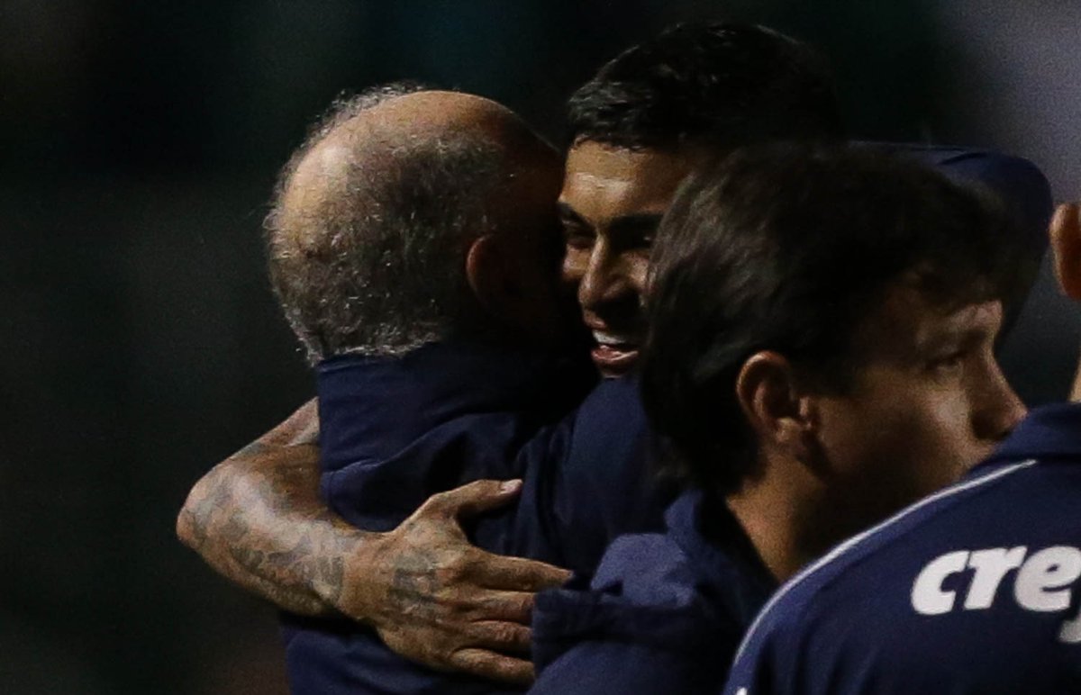 Felipão indica que Palmeiras poupará na semi do Paulista por foco na Libertadores