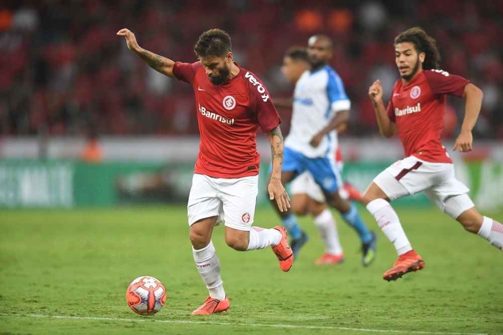 O Internacional avançou para a semifinal do Gauchão mesmo com a derrota para o Novo Hamburgo