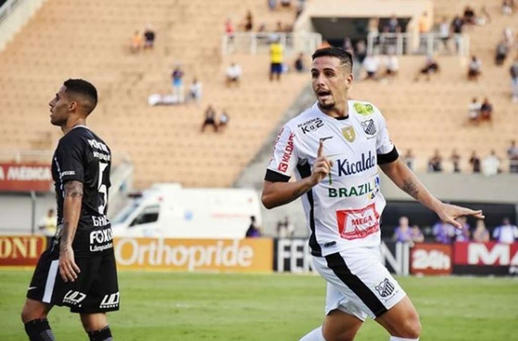 Matheus Peixoto, artilheiro do Bragantino, está na mira da Ponte Preta