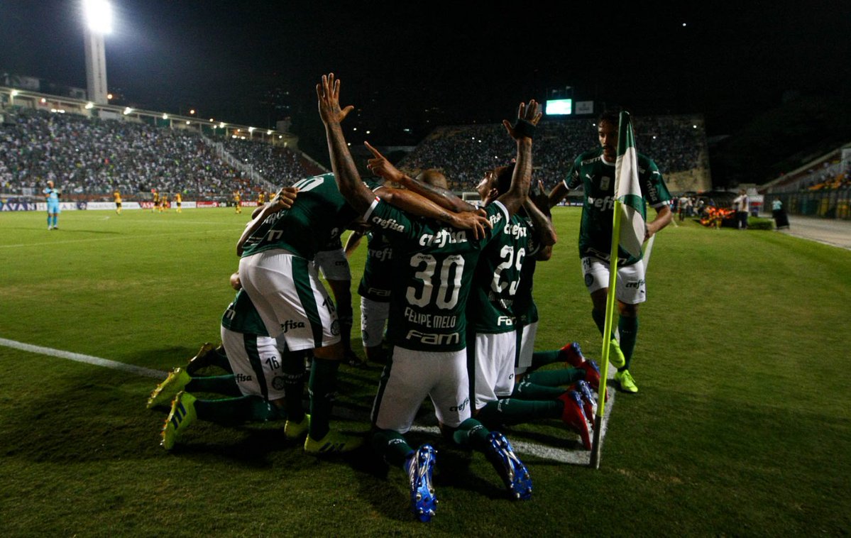 Scarpa e Goulart superam centroavantes e comandam artilharia do Palmeiras