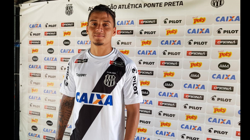 Santa Cruz acerta com atacante dispensado pela Ponte e mais três para Série C