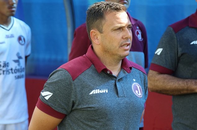 Paulista A2: Técnico do Juventus sobre mata-mata: “É Libertadores”