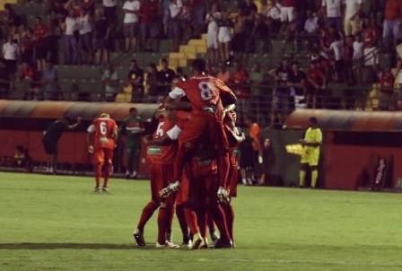 Paulista A3: Líder geral, presidente do Velo Clube enaltece técnico