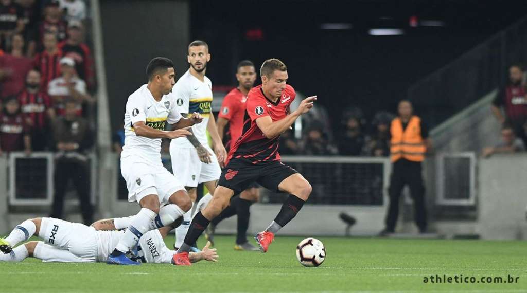 O atacante argentino Marco Ruben foi o destaque do jogo com três gols sobre o Boca Juniors (Foto: Miguel Locatelli/Site Oficial)