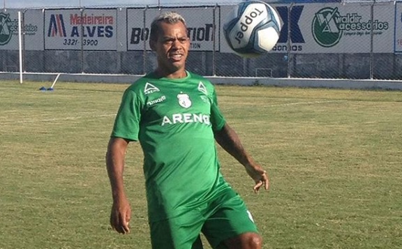Série C: Aos 43 anos, Marcelinho Paraíba negocia retorno ao Treze
