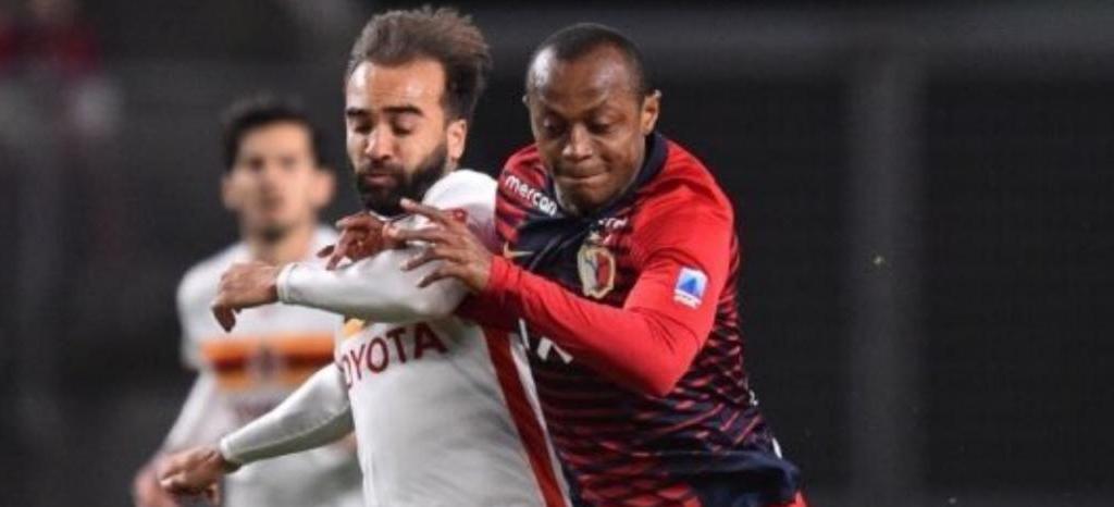 Leo Silva desequilibrou e deu a vitória ao Kashima Antlers contra o líder Nagoya Grampus