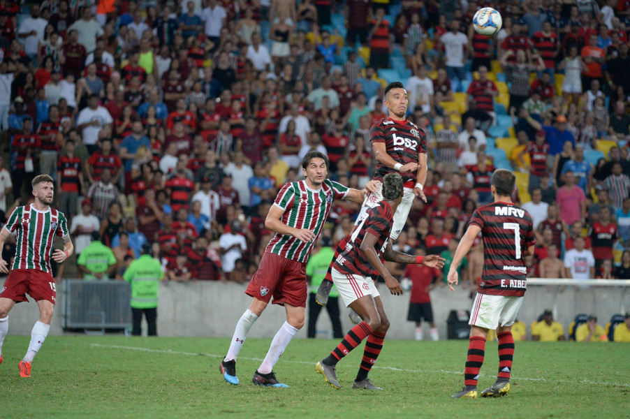 Carioca: Everaldo lamenta eliminação do Fluminense e admite sentimento de frustração