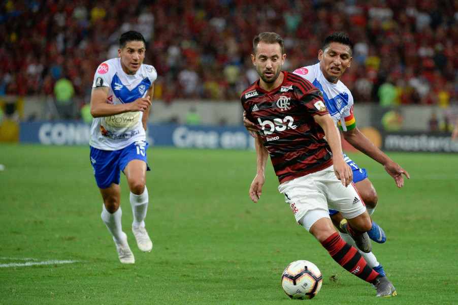 Elenco do Flamengo comemora goleada: “Nosso melhor jogo no ano”