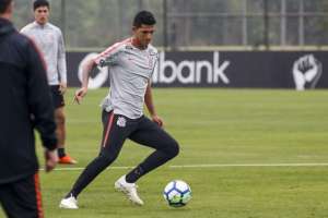 Avaí define busca por atacantes como prioridade para o Brasileirão