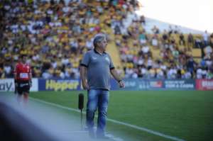 Após eliminação no Catarinense, Criciúma se prepara para Série B