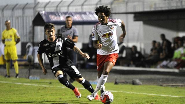 Árbitro explica expulsão de pontepretano em final, mas erra nome do atleta na súmula