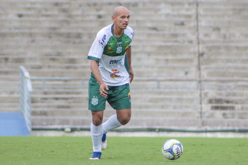 Série D: Um dia após ser apresentado, zagueiro não vem mais para o Central