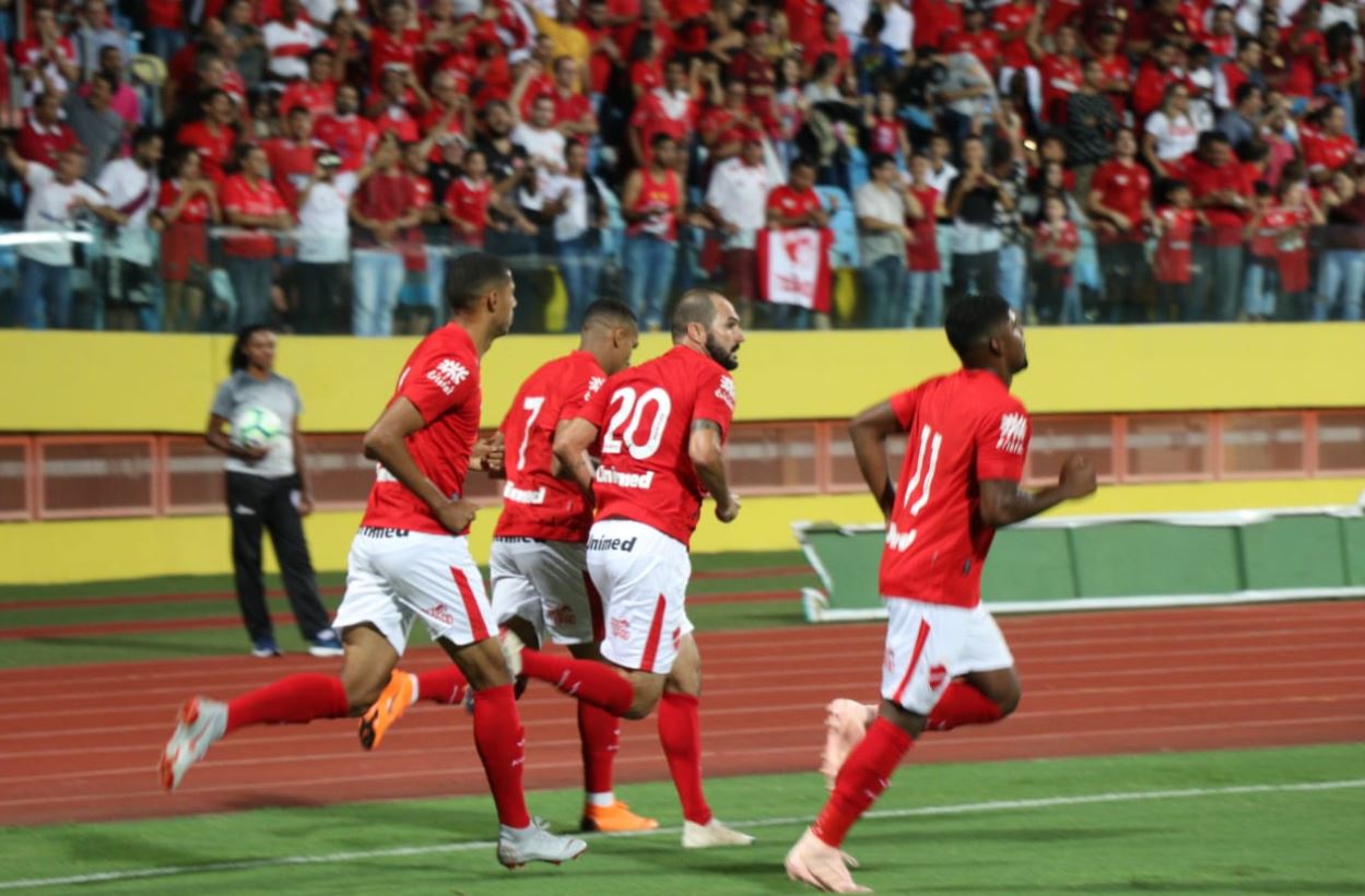 Vila Nova 2 x 0 Bragantino-PA  – Com dois de pênalti, Tigre abre boa vantagem