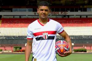 Série B: Denilson segue no Botafogo-SP, mas dirigente quer mais rendimento