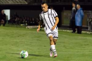 Série C: Com ajuda dos torcedores, Ferroviário contrata ex-atacante do Fortaleza