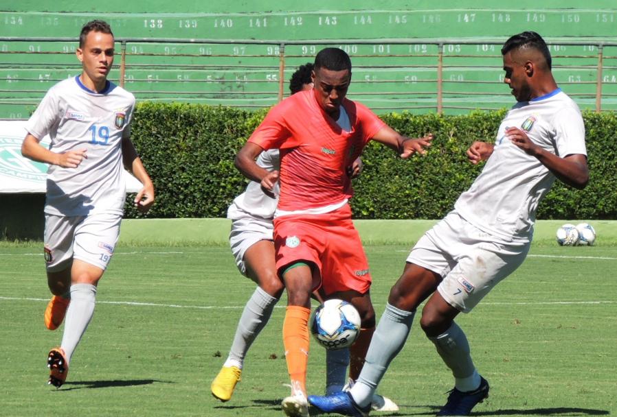 Guarani empata jogo-treino com São Caetano - Fabrício Cortinove