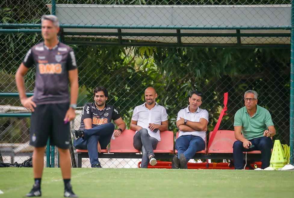 Mineiro: Dirigente do Atlético dispara: “Arbitragem pífia”
