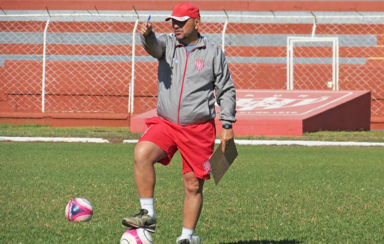 Betão Alcântara não é mais técnico do Noroeste - Bruno Freitas/Noroeste