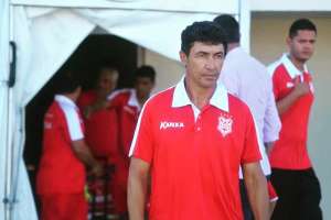 Após levar Frei ao título sergipano, treinador é confirmado em time da Série D