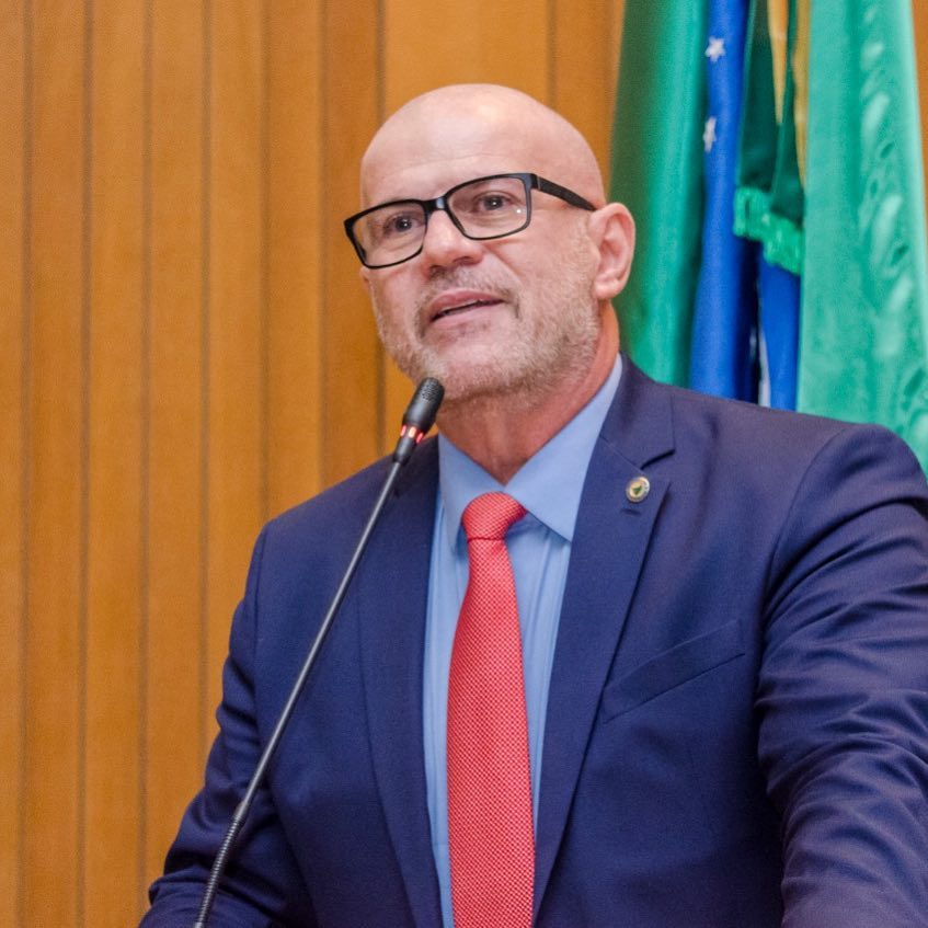 Série C: Sérgio Frota confirma chegada de volantes ao Sampaio Corrêa e mira acesso