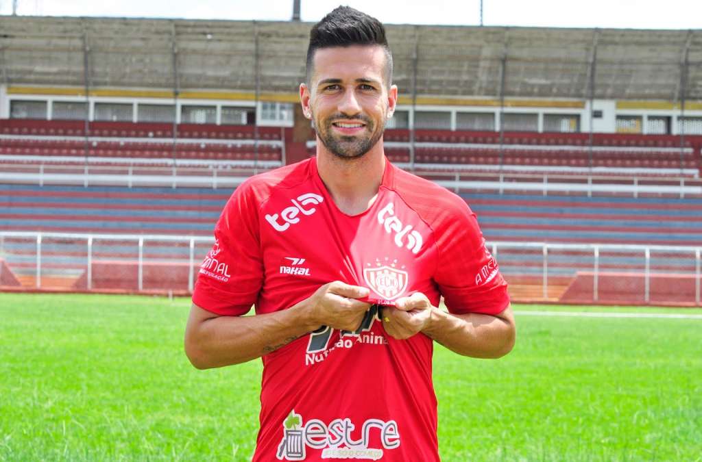 Léo Gonçalves - Foto: Bruno Freitas / Esporte Clube Noroeste
