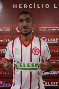 Série D: Semifinalista do Gaúcho com o São Luiz, lateral fecha com Hercílio Luz