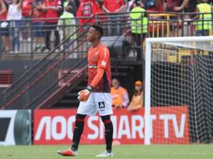 Série B: Goleiro do Brasil de Pelotas pede atenção com Dagoberto