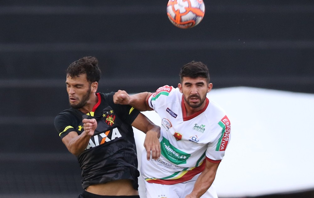 Grêmio tranquiliza time da Série B e não deve ir atrás de zagueiro