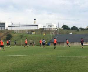 Elenco acredita na evolução do Criciúma ao longo da Série B